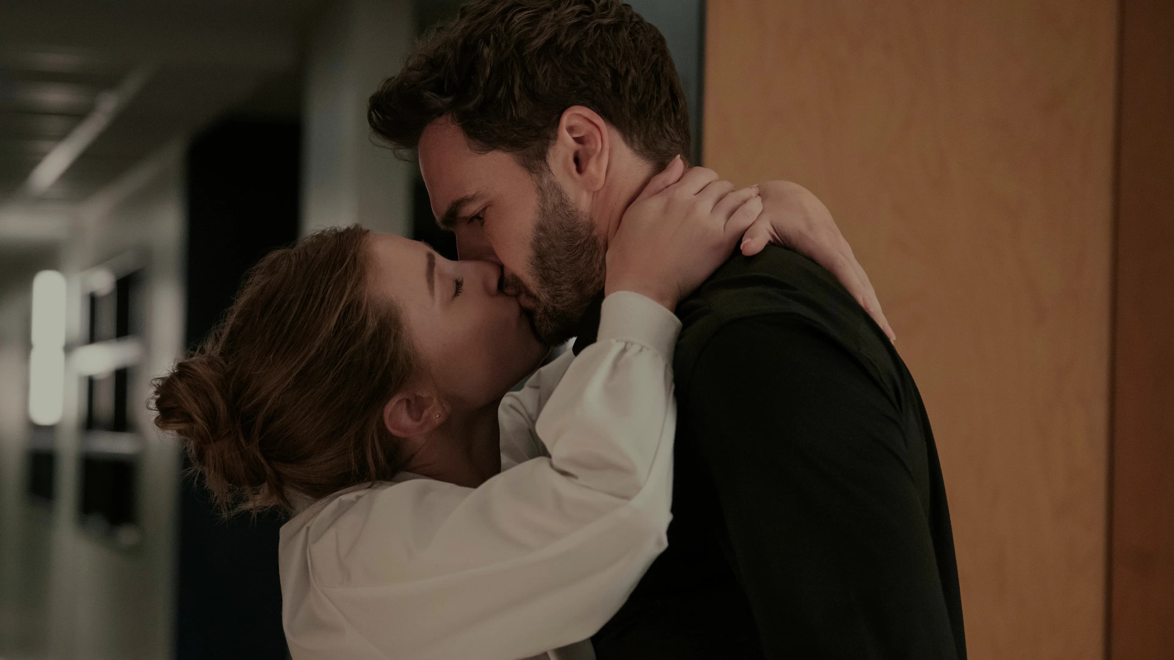 Banner Image of The Love Hypothesis